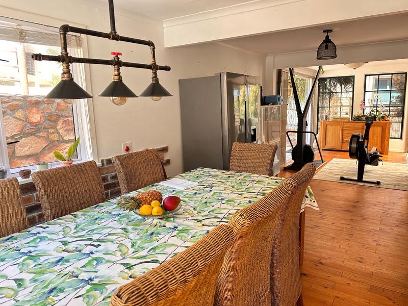 3 Bedroom Property for Sale in Glencairn Heights Western Cape